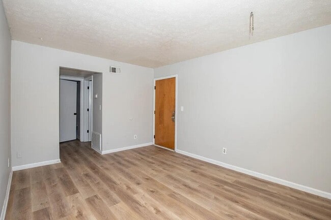 Photo - 7417 Garrison Rd