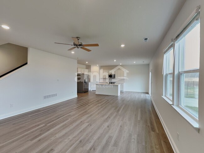 9028 Henley Ave