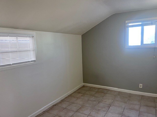 Photo - 915 40th Ave