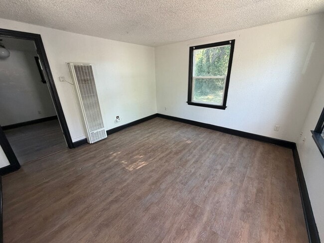 Building Photo - 1257 N 26th St Unit #4