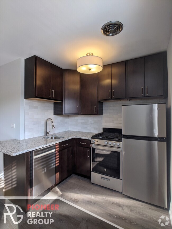 Building Photo - 503 W Barry Ave Unit 324 Rental