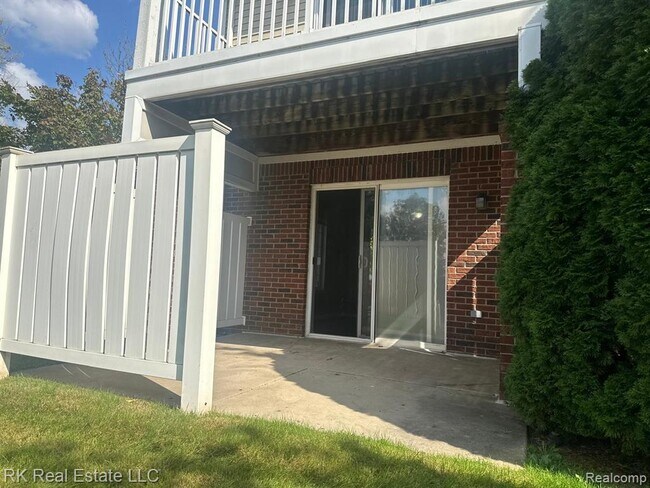 Photo - 3581 Reeves Dr