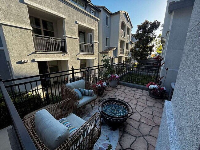 Photo - 1844 N Orizaba Ave