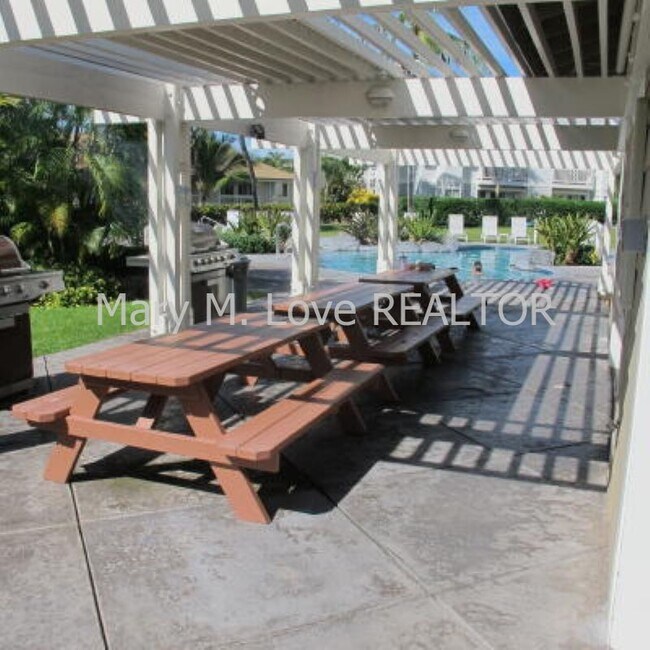 Unfurnished 2 bedroom, 2 bath ground floor... Rental House Rental in KailuaKona, HI