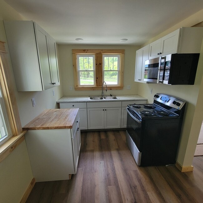 Photo - 327 A 327 Sulphur Springs Rd