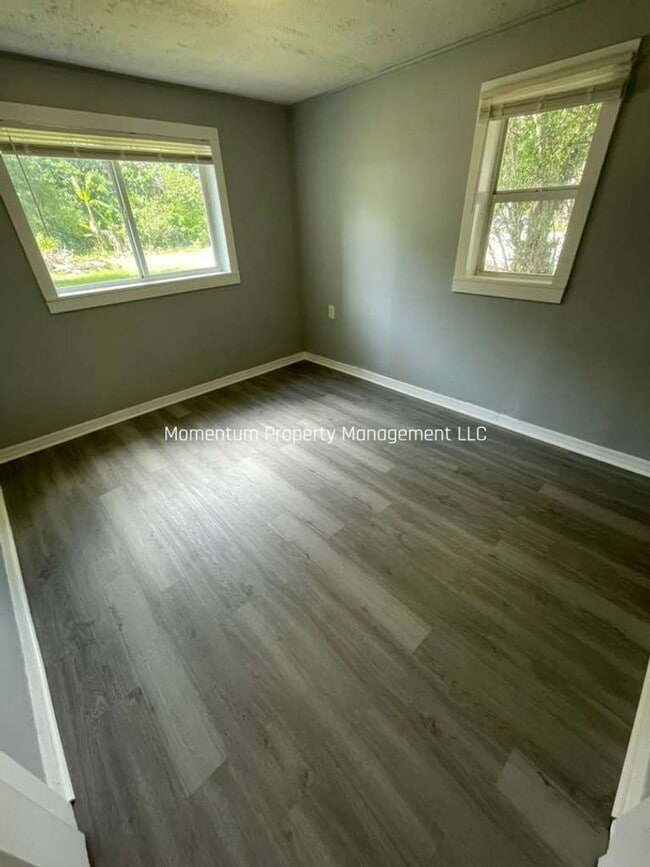 Photo - Freshly Renovated 3/2 - Ready for Immediate Move-In