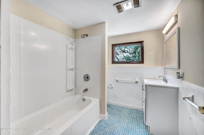 Photo - 815 Fig St