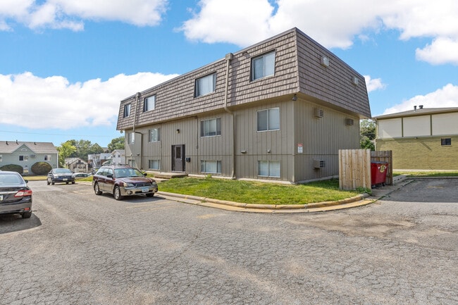 Photo - 612 S Van Buren St Unit 3, 5, 6, 9, 10, 11