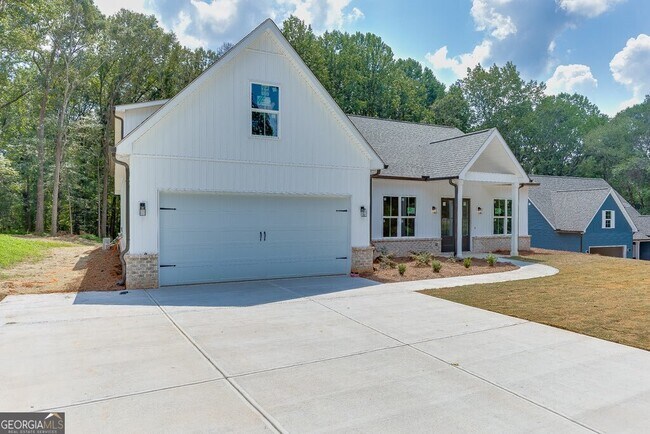 Photo - 125 Rains Rd