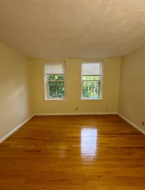 Photo - 84 Gordon St Unit 402