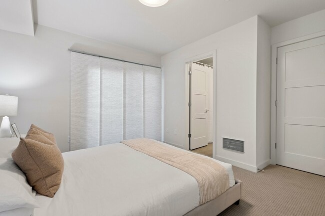 Photo - 18007 3rd Ave NE