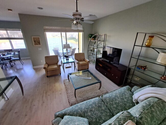 Photo - 204 Shelley Ln