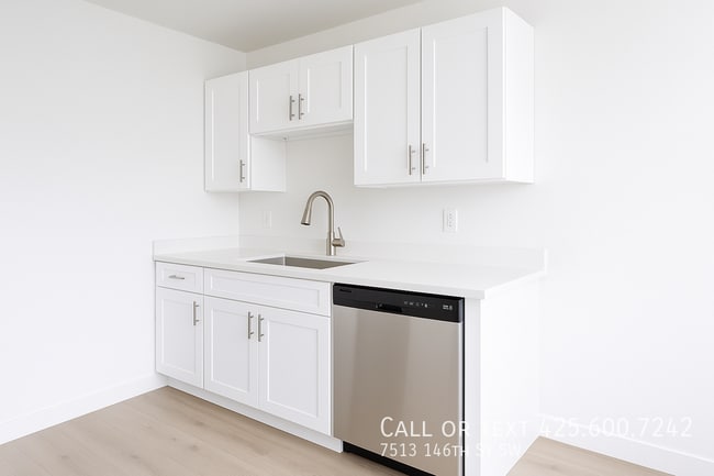 Photo - 7513 146th St SW