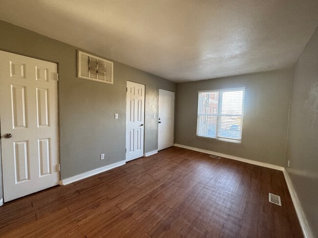 2030 NW 25th St Unit 9