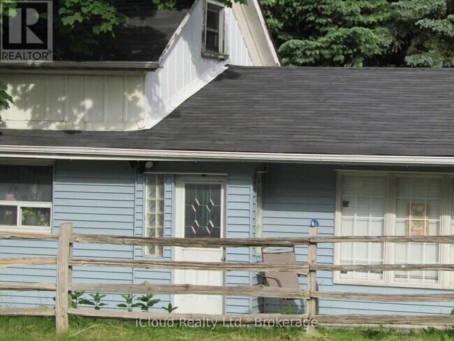 Photo - 170 Troiless St