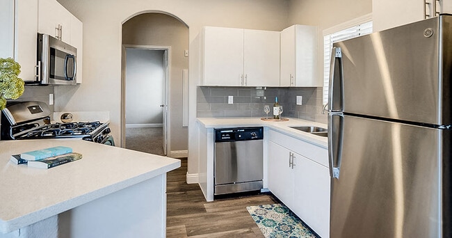 Photo - Bella Solara Apartment Homes