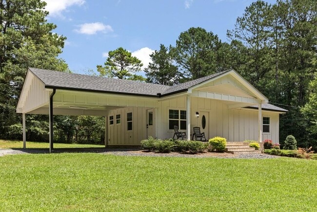 Photo - 11865 Hamilton Rd House