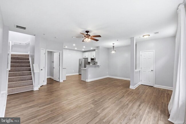 Photo - 832 Estuary Dr