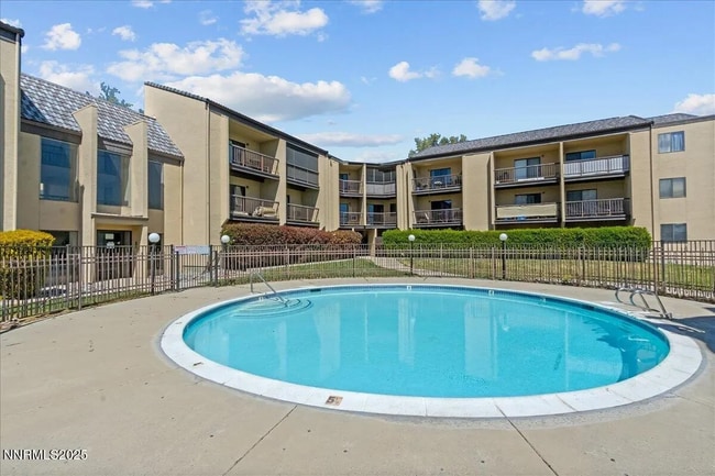 Building Photo - 2450 Lymbery St Unit 228