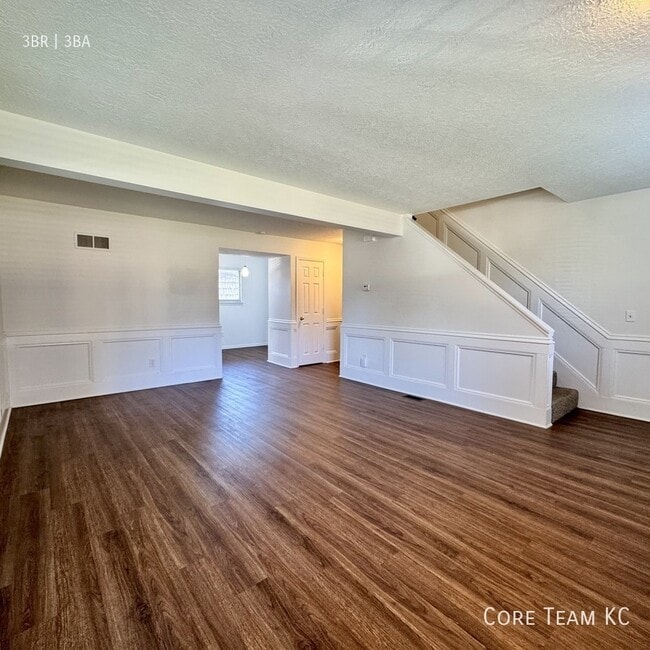 Photo - 4420 Jarboe St