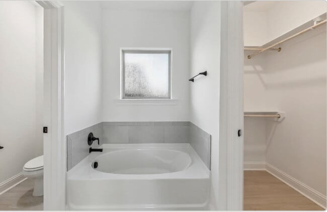 Photo - 9215 Asoka Ave