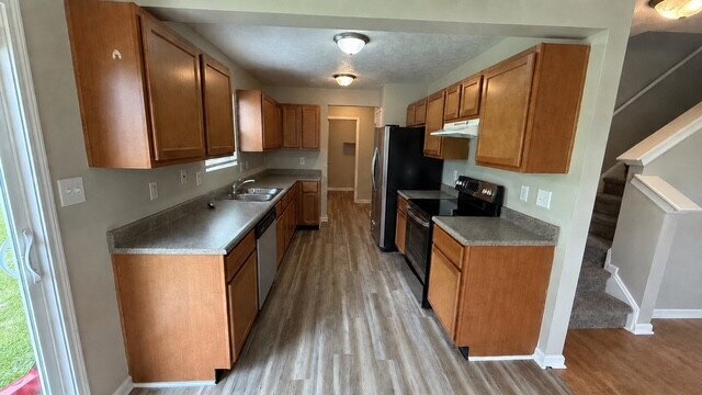 NORTH EAST/LAWRENCE 4 BEDROOM 2.5 BATH NEWER HOME AVAILABLE NOW!