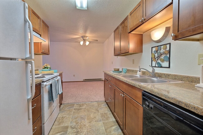 Apartamentos Village West en Fargo, Dakota del Norte | Cocina