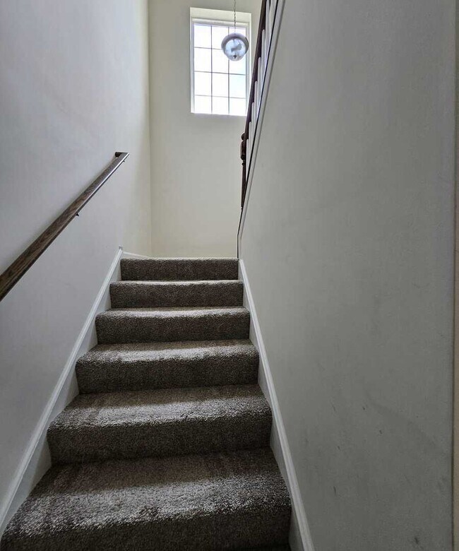 1921 Continental Ave