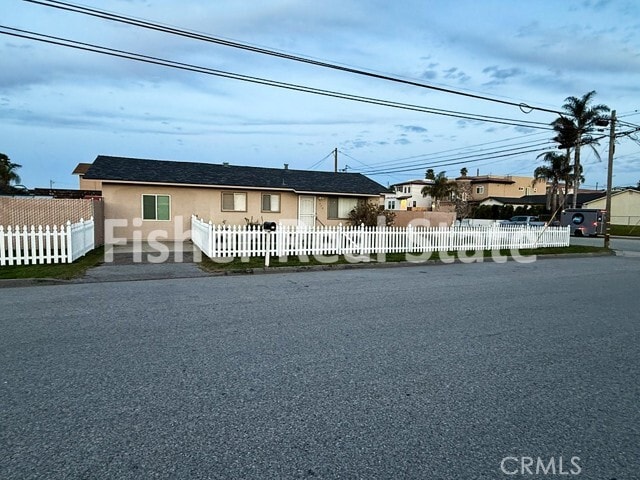 Building Photo - 379 N 3rd St