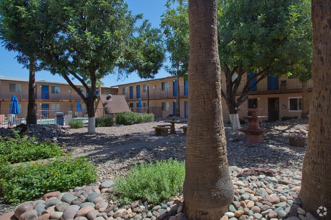 Northern Chateau Apartments Phoenix Az Northern Chateau Apartments - Phoenix, AZ | ForRent.com