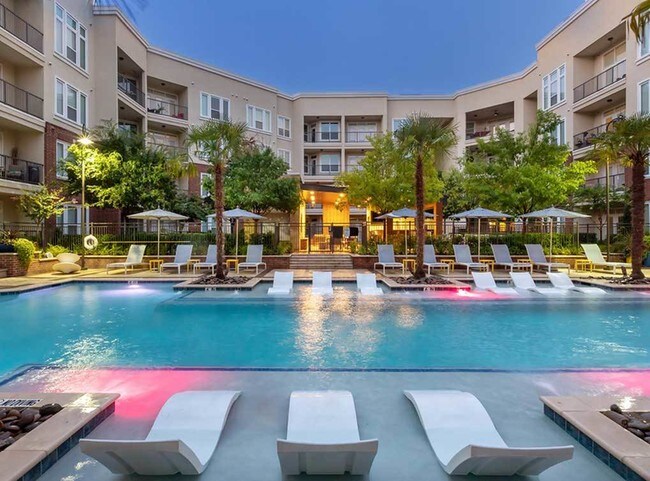 Two Resort Style Pools - AMLI Frisco Crossing Apartments