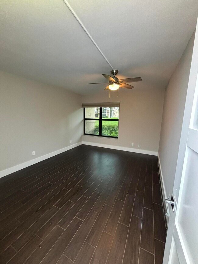 Photo - 2225 SW 15th St Unit 225