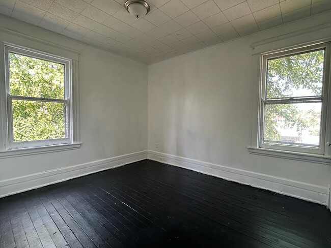 Photo - 110 E Galbraith Rd