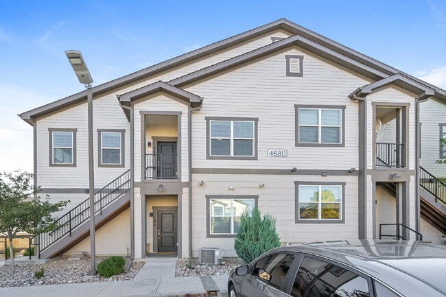 Building Photo - Luxury Top-Floor Condo in Highlands Ranch ... Unit 204