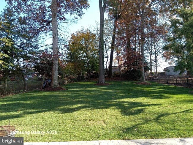 Photo - 7722 Elgar St