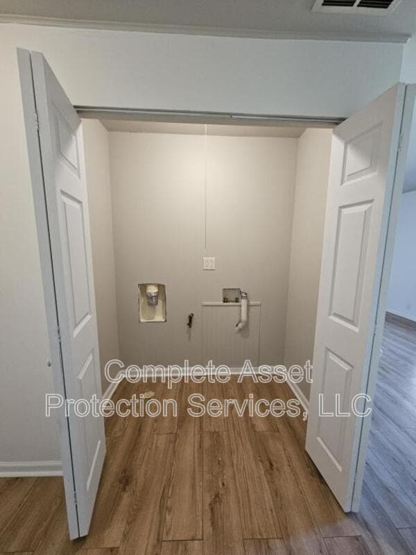 Photo - 921 Spruce St