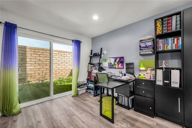 Photo - 16539 Vine Ter House