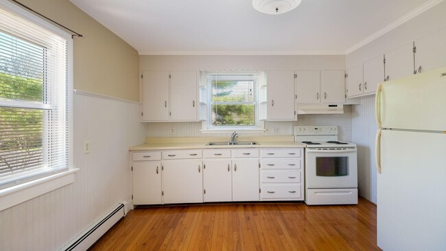 Photo - 3617 Ferry Rd Unidad APT. 1 FIRST FLOOR