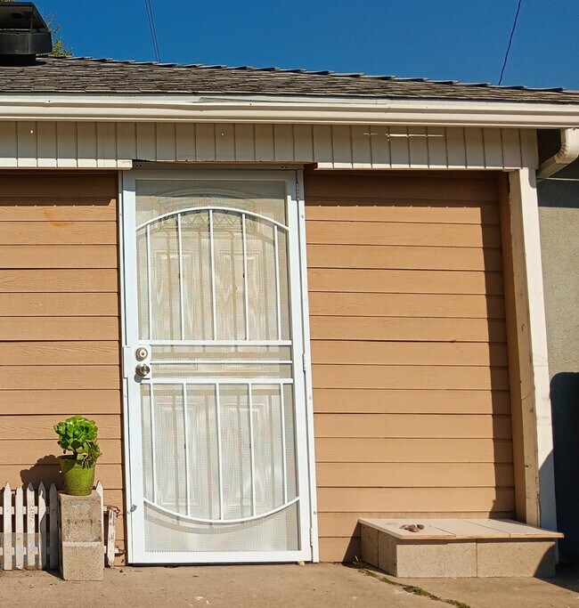 Photo - 3935 Lime Ave Unit Off Market