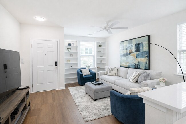 Room in Condo on Red Bud Ridge Ln