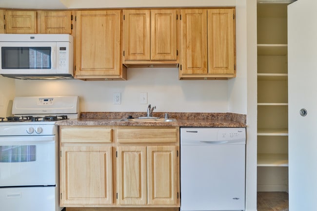 One bedroom maple kitchen - Potomac Commons