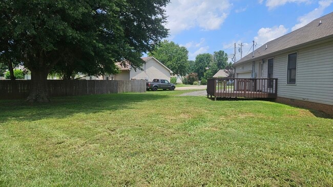Photo - 620 Flower Dr