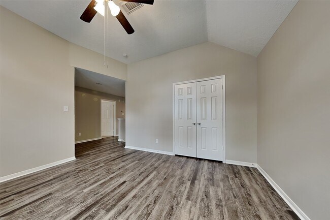 Photo - 10623 Mist Ln