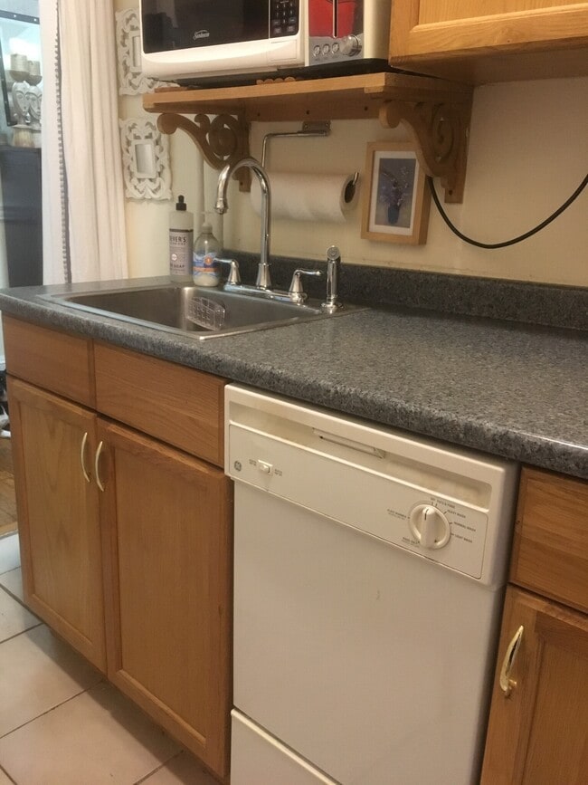 Photo - 364 Riverway Unit 18