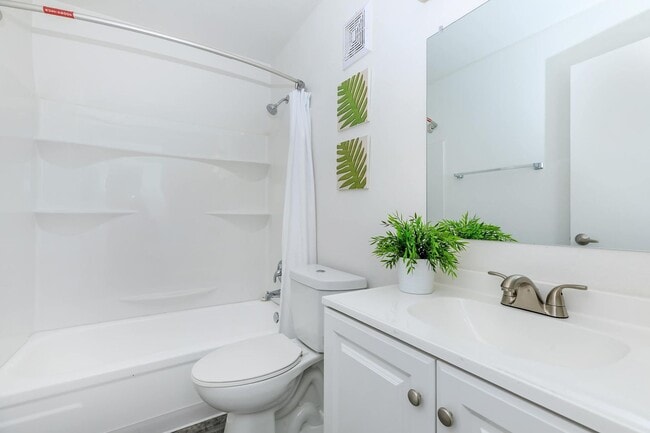 Photo - Palisade Park Aparments