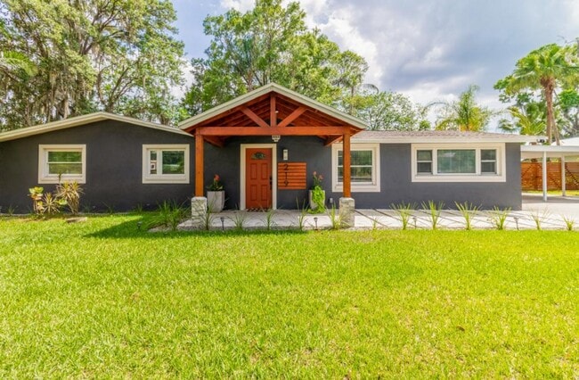 Photo - 219 S Webb Rd