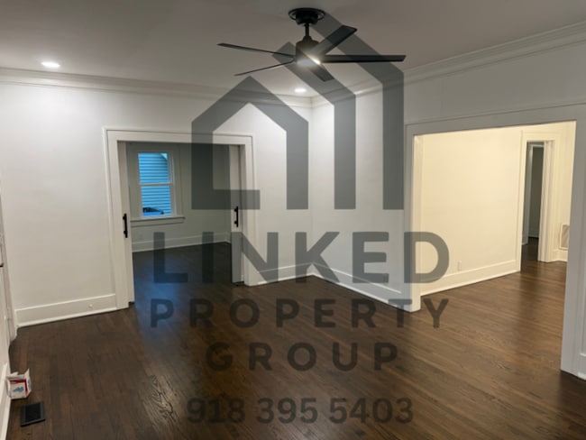 Photo - 1525 Dewey Ave