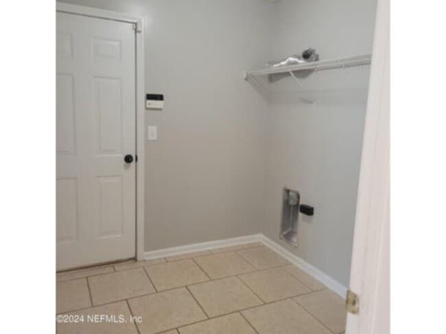 Photo - 4 bedroom 2 bath off Kernan
