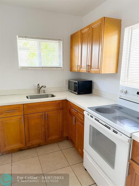 Photo - 1960 SW 41st Ave Apartment Unit 6A