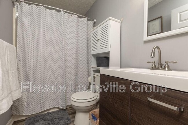 Building Photo - 912 E Muhammad Ali Blvd Rental